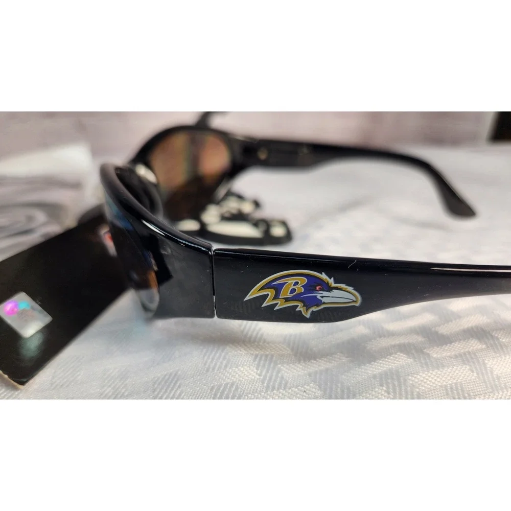 Baltimore Ravens Football Fan Lot- Flag, Sunglasses, Luggage Tag, Journal